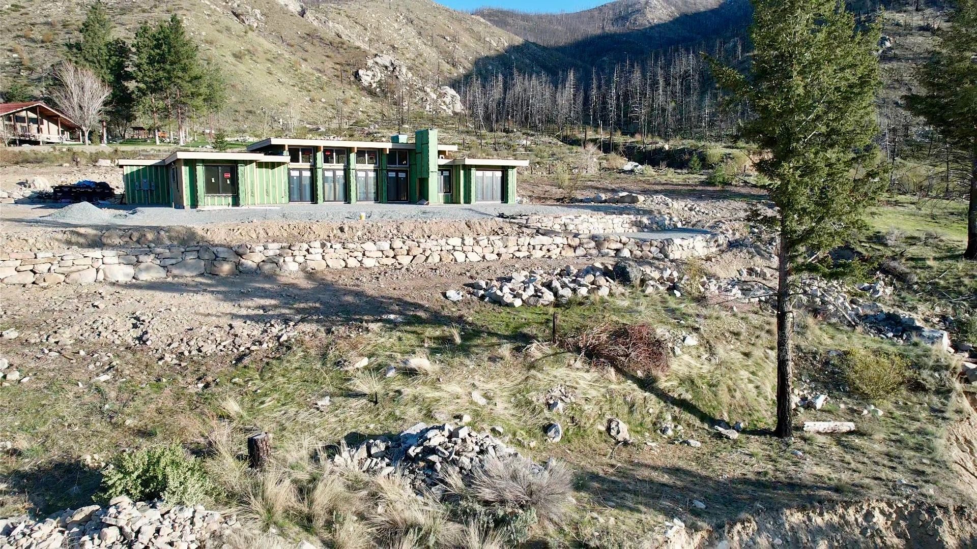 Steelhead Construction project in Lake Chelan